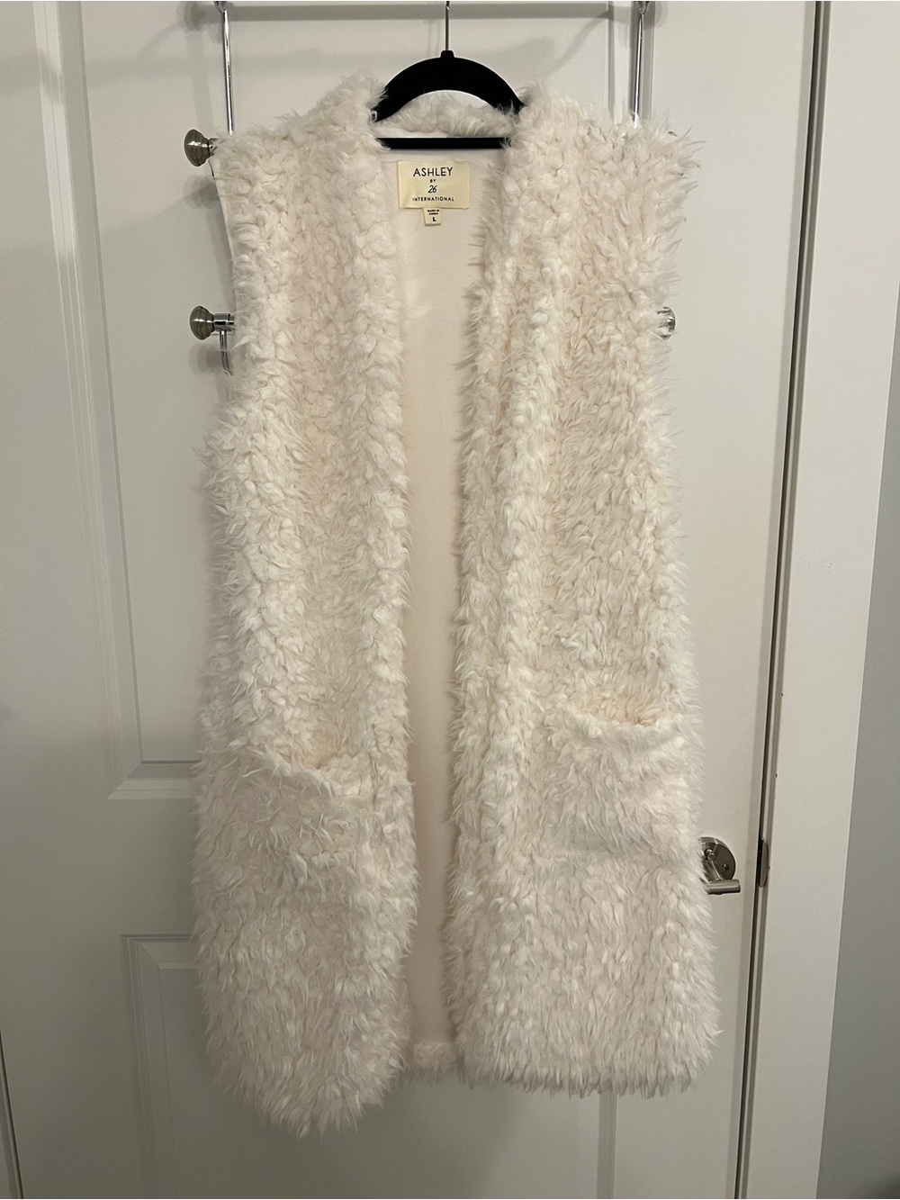 Ashley Faux Fur Long Open Vest - Large, but perfectly fit a size 6 female.